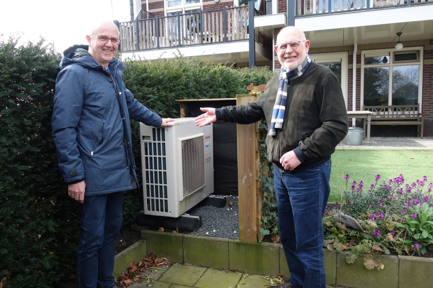 Bekijk de afbeelding in een volledig scherm